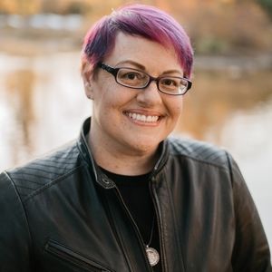 Meet your Posher, Monique